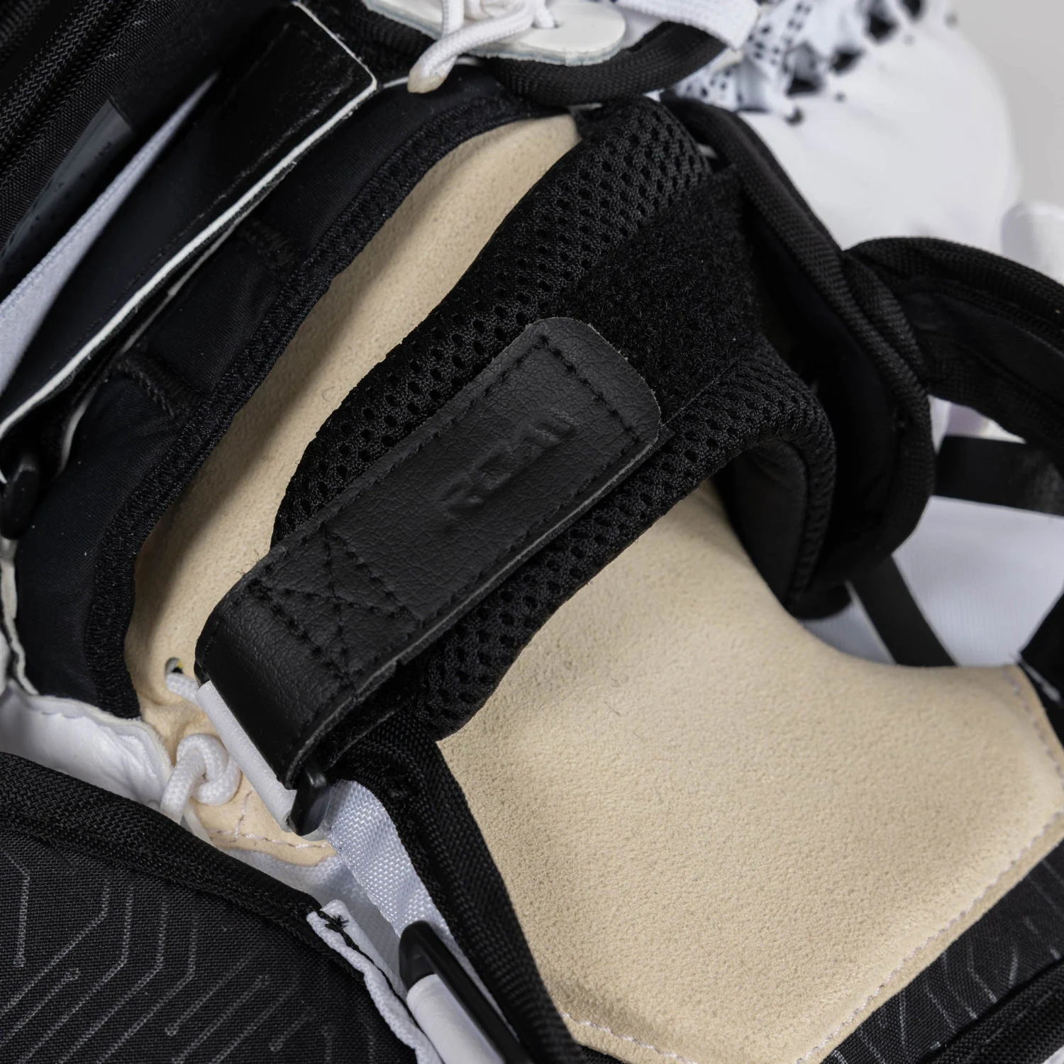 Bauer Supreme Mach Senior Goalie Catcher 13 Bauer Supreme Mach Senior Goalie Catcher - Image 11