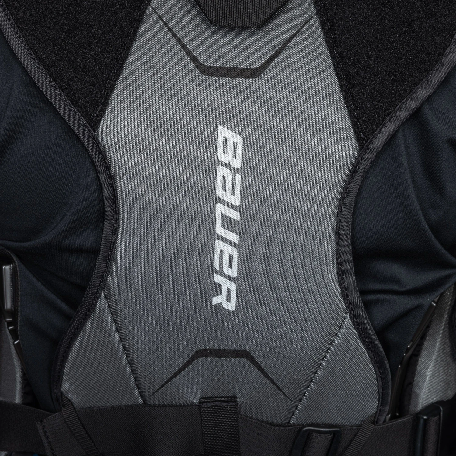 Bauer GSX Senior Chest & Arm Protector S23 12 Bauer GSX Senior Chest & Arm Protector S23 - Image 10