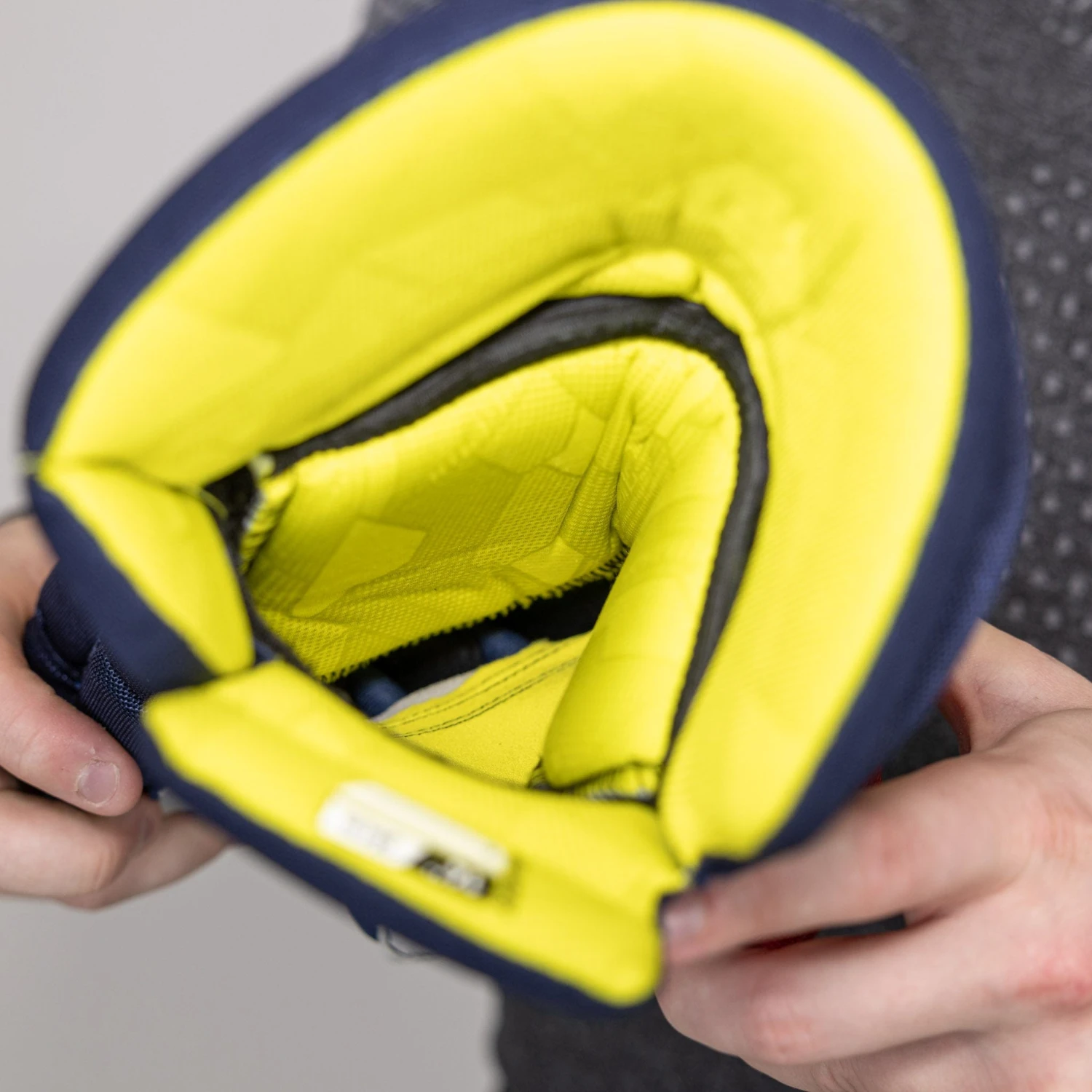 Bauer Supreme M3 Senior Hockey Gloves 17 Bauer Supreme M3 Senior Hockey Gloves - Image 15