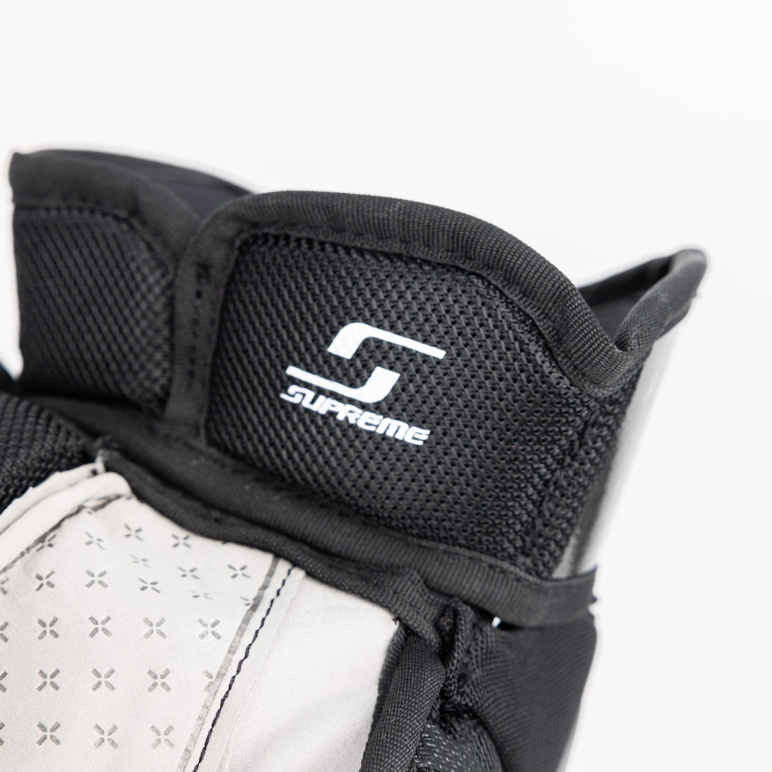 Bauer Supreme Mach Intermediate Hockey Gloves 17 Bauer Supreme Mach Intermediate Hockey Gloves - Image 15