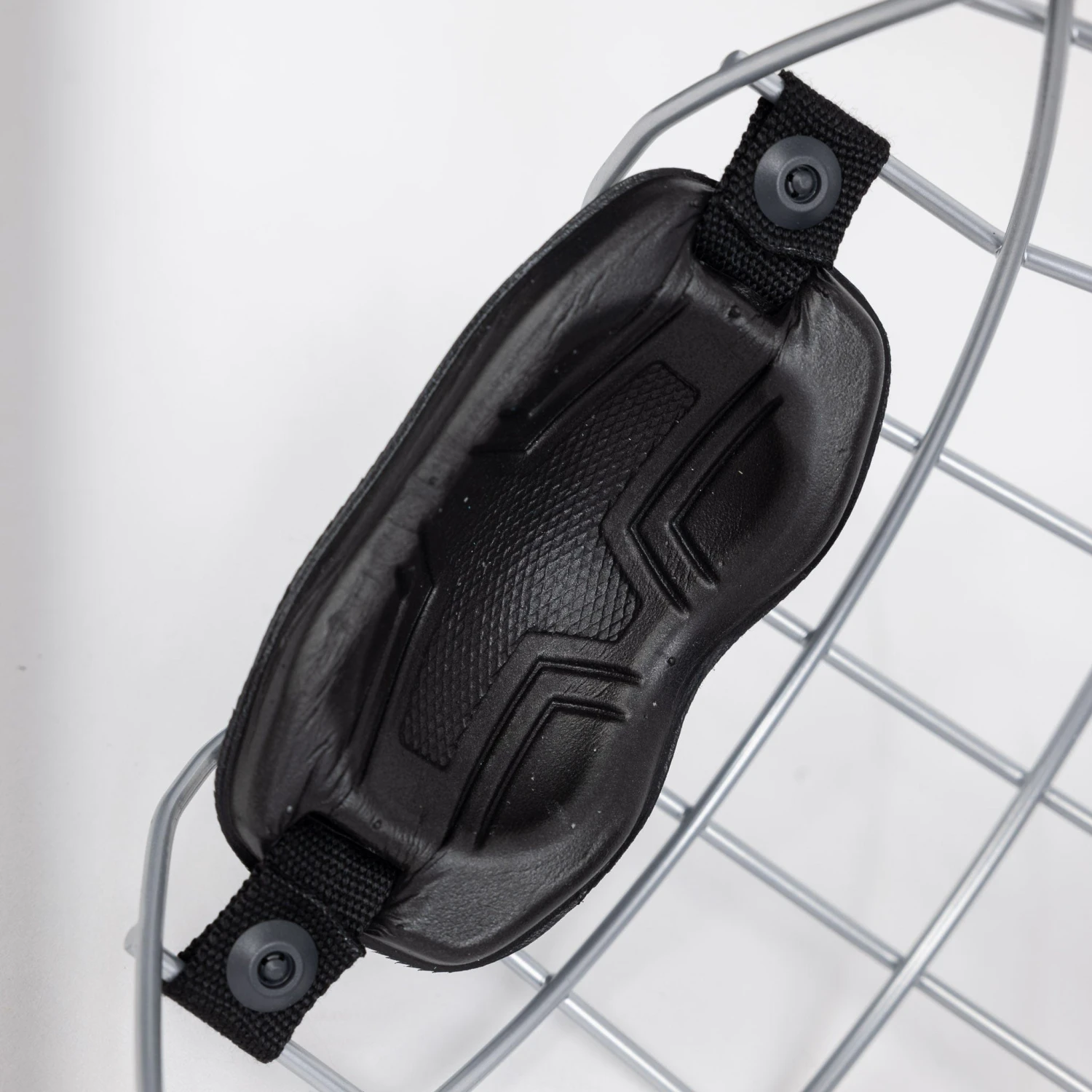 Bauer Re-AKT 65 Hockey Helmet / Cage Combo 8 Bauer Re-AKT 65 Hockey Helmet / Cage Combo - Image 6