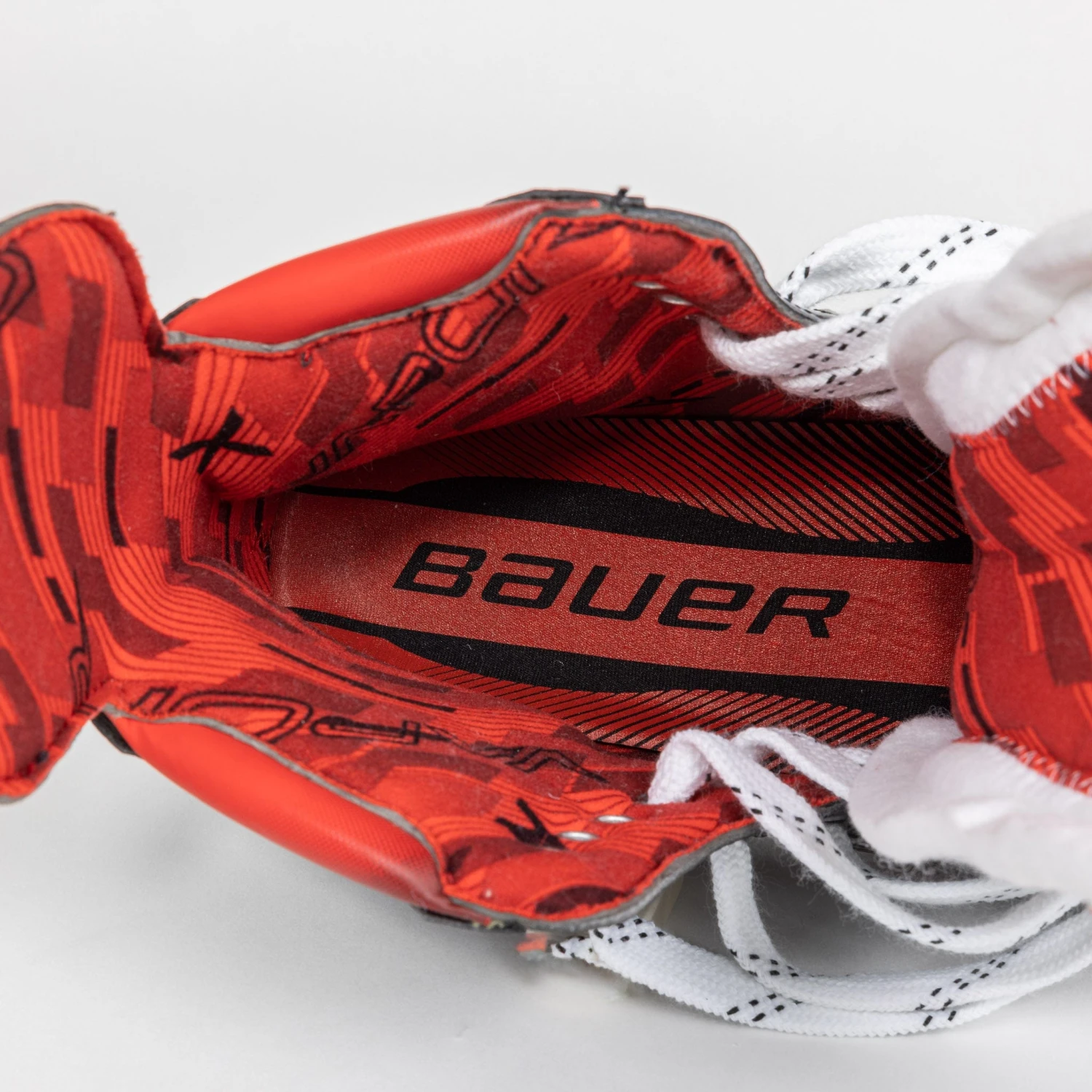 Bauer Vapor X4 Intermediate Hockey Skates 15 Bauer Vapor X4 Intermediate Hockey Skates - Image 13