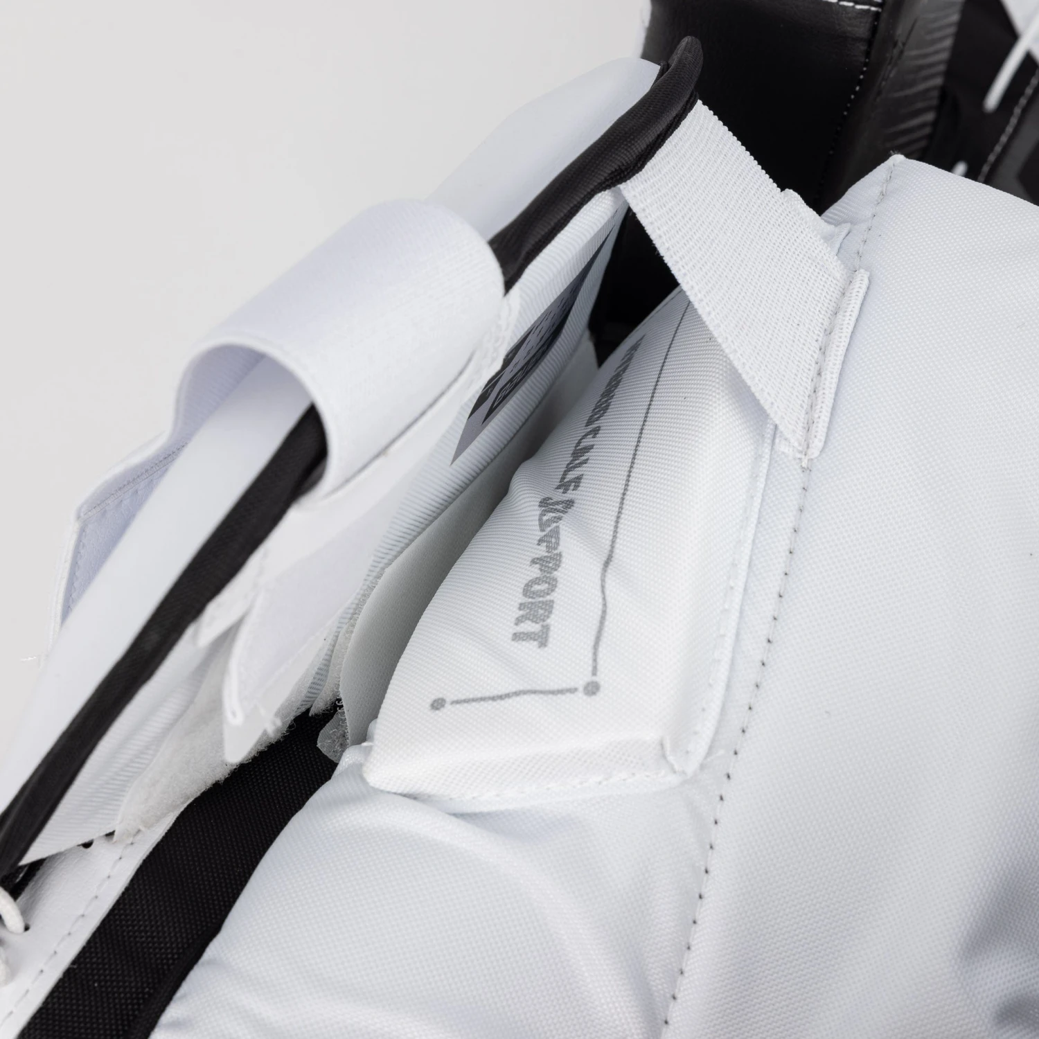 Bauer Vapor X5 Pro Intermediate Goalie Leg Pads 11 Bauer Vapor X5 Pro Intermediate Goalie Leg Pads - Image 9